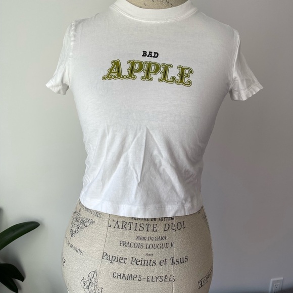 Aritzia Sunday Best - White 'Bad Apple' Graphic Tee - Picture 2 of 7